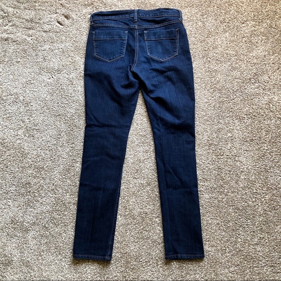Old Navy Dark Wash Skinny Jeans - Picture 2 of 4